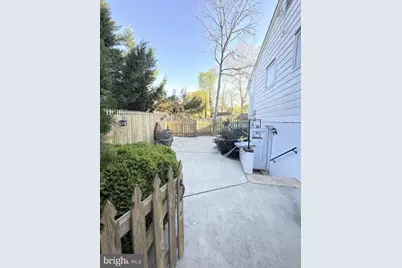 6423 Cabell Court, Springfield, VA 22150 - Photo 2