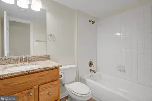 12305 Myterra Way, Herndon, VA 20171 - Photo 20