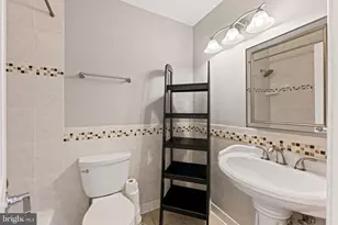 8635 Old Mt Vernon Rd, Alexandria, VA 22309 - Photo 32