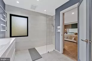 1228 Perry William Dr, McLean, VA 22101 - Photo 32