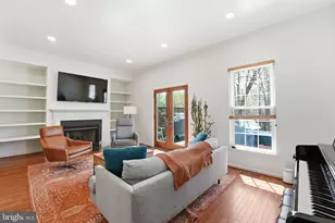 13038 Limestone Ct, Clifton, VA 20124 - Photo 10