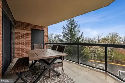 8380 Greensboro Dr #118, McLean, VA 22102 - Photo 12