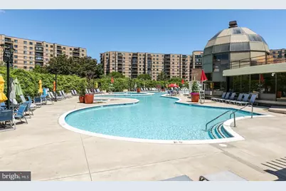 8380 Greensboro Dr #118, McLean, VA 22102 - Photo 32