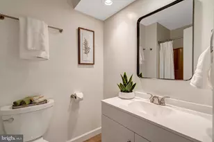 6054 Burnside Landing Dr Dr, Burke, VA 22015 - Photo 44