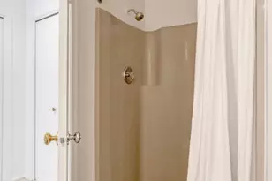 6054 Burnside Landing Dr Dr, Burke, VA 22015 - Photo 46