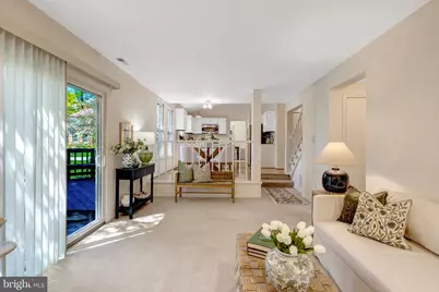 6054 Burnside Landing Drive Drive, Burke, VA 22015 - Photo 24