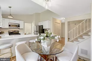 6054 Burnside Landing Dr Dr, Burke, VA 22015 - Photo 20