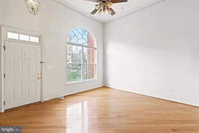 1925 Crescent Park Drive #105A, Reston, VA 20190 - Photo 4