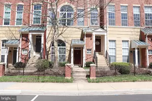 1925 Crescent Park Dr, Reston, VA 20190 - Photo 1