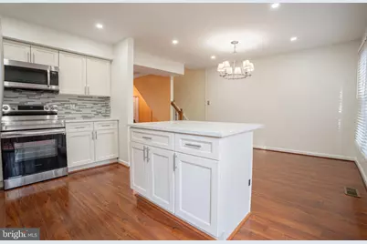 13341 Foxhole Drive, Fairfax, VA 22033 - Photo 16