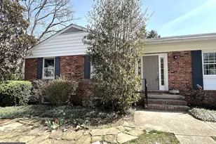 1201 Allendale Rd, McLean, VA 22101 - Photo 4