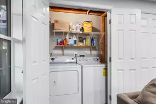 6897 Kerrywood Cir, Centreville, VA 20121 - Photo 24