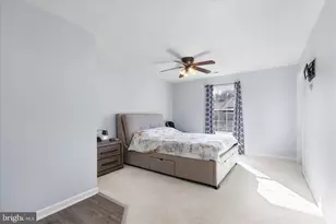 6897 Kerrywood Cir, Centreville, VA 20121 - Photo 18