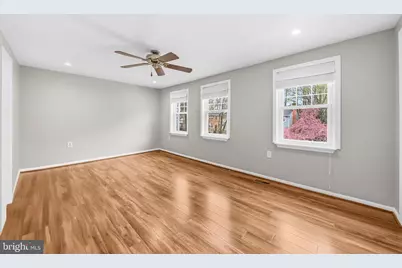 10058 Chestnut Wood Lane, Burke, VA 22015 - Photo 22