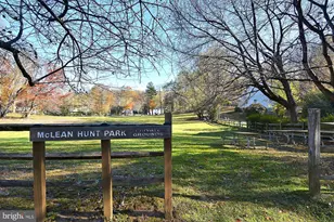 1347 MacBeth St, McLean, VA 22102 - Photo 122