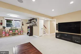 1550 Powells Tavern Pl, Herndon, VA 20170 - Photo 20