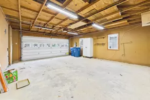 4515 Silas Hutchinson Dr, Chantilly, VA 20151 - Photo 14