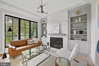 8206 Pettit Court, McLean, VA 22102 - Photo 6