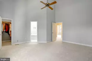 5883 Woodfield Estates Dr, Alexandria, VA 22310 - Photo 16