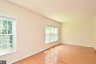 9009 O'Keith Ct, Springfield, VA 22152 - Photo 12