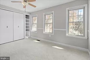 2872 Sutton Oaks Ln, Vienna, VA 22181 - Photo 36