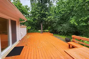 8800 Higdon Dr, Vienna, VA 22182 - Photo 48