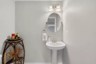 14334 Stonewater Ct, Centreville, VA 20121 - Photo 38