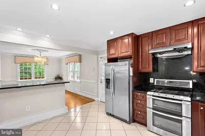 2435 Hunter Mill Road, Vienna, VA 22181 - Photo 12