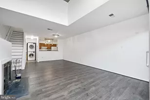 3914 Woodhue Pl, Alexandria, VA 22309 - Photo 2