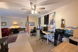 10223 Valentino Dr, Oakton, VA 22124 - Photo 6