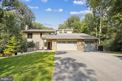 10408 Hunter Ridge Drive, Oakton, VA 22124 - Photo 1