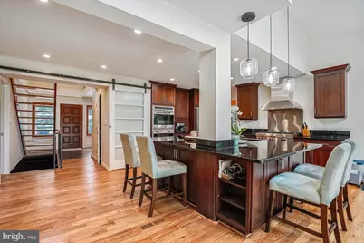 10408 Hunter Ridge Drive, Oakton, VA 22124 - Photo 8