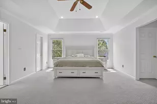 6331 Hidden Canyon Rd, Centreville, VA 20120 - Photo 24