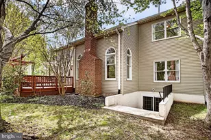 6331 Hidden Canyon Rd, Centreville, VA 20120 - Photo 50