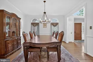 6331 Hidden Canyon Rd, Centreville, VA 20120 - Photo 8