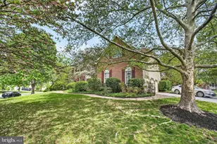 6331 Hidden Canyon Rd, Centreville, VA 20120 - Photo 52