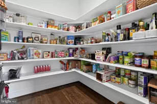 2725 Willow Dr, Vienna, VA 22181 - Photo 22