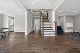 2725 Willow Dr, Vienna, VA 22181 - Photo 2