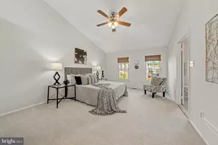 12312 Fox Lake Ct, Fairfax, VA 22033 - Photo 16