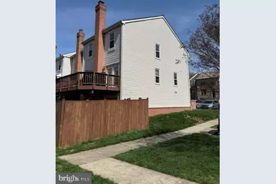 12312 Fox Lake Court, Fairfax, VA 22033 - Photo 4