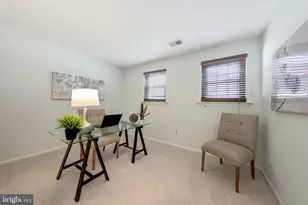 12312 Fox Lake Ct, Fairfax, VA 22033 - Photo 26