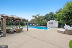 606 Brockman Ct, Great Falls, VA 22066 - Photo 78