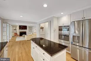 911 Rail Ct, McLean, VA 22102 - Photo 14