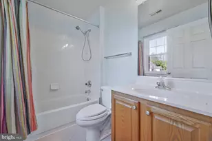 6109 Oakengate Way, Centreville, VA 20120 - Photo 26