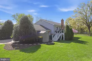 10106 Nadine Dr, Vienna, VA 22181 - Photo 4