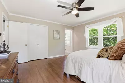 10106 Nadine Drive, Vienna, VA 22181 - Photo 14