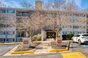 4410 Briarwood Ct N, Annandale, VA 22003 - Photo 2