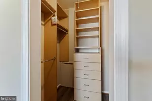 4410 Briarwood Ct N, Annandale, VA 22003 - Photo 16