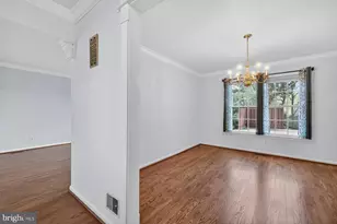 14422 Coachway Dr, Centreville, VA 20120 - Photo 4