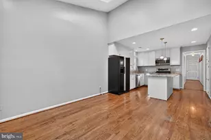 14422 Coachway Dr, Centreville, VA 20120 - Photo 16